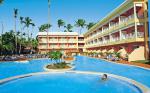 Bazén u hotelu Carabela Club Beach Resort v Dominikánské republice